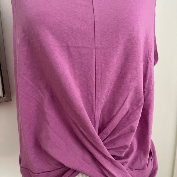 NWT Core10 Amazon Essentials Sleeveless Twisted Front Mauve Top Plus Size 1X - Picture 4 of 10